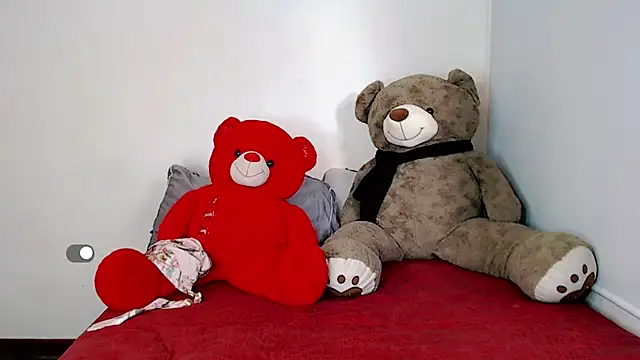 SamanthaaSmitt online show from March 3, 2025, 9:05 pm