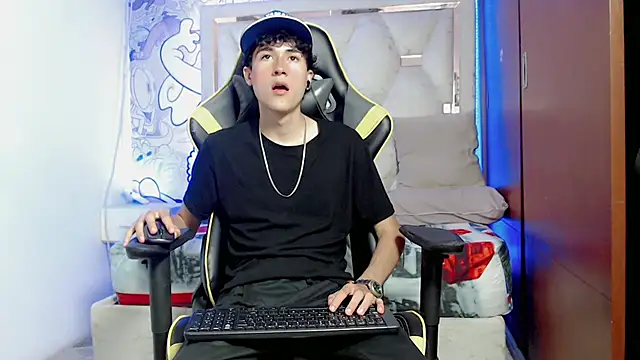 johnny cagee online show from October 11, 2025, 5:52 am