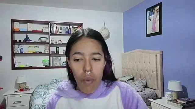 Snapshot of stephania_t chatting on February 17, 2026, 2:36 pm stephania t online show from February 17, 2026, 2:36 pm