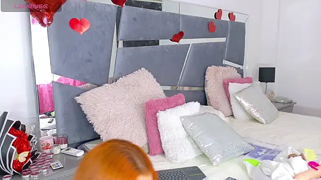 Alba Grey online show from February 26, 2025, 10:36 pm