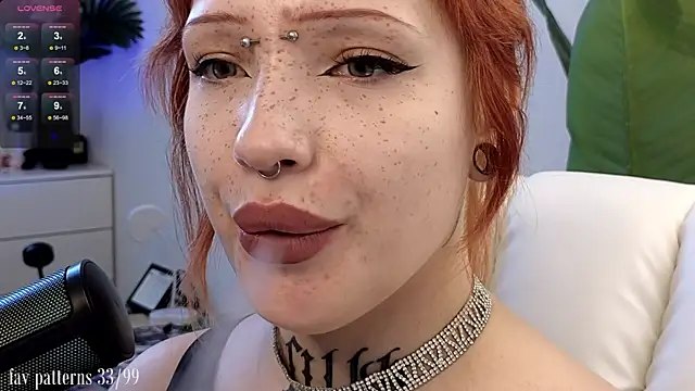 violetviolator online show from March 22, 2025, 9:02 am