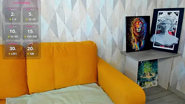 Snapshot of Michelle_Blond chatting on February 10, 2025, 7:04 am Michelle Blond online show from February 10, 2025, 7:04 am
