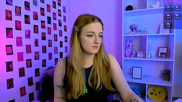 luna berryy online show from July 7, 2026, 6:44 pm