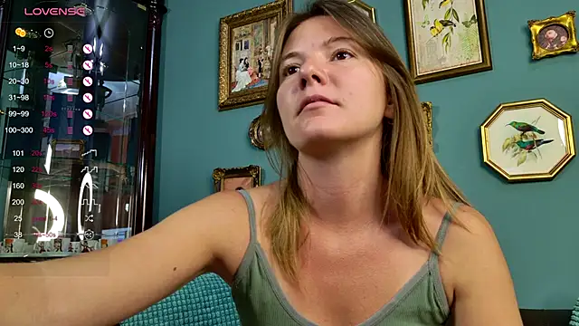 Chloe princesss online show from October 14, 2025, 5:41 am