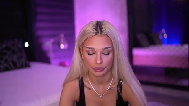 Candy Ivy online show from September 22, 2025, 5:30 pm