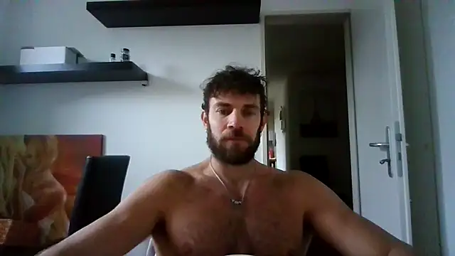 alpha-hunk online show from October 27, 2025, 2:40 pm