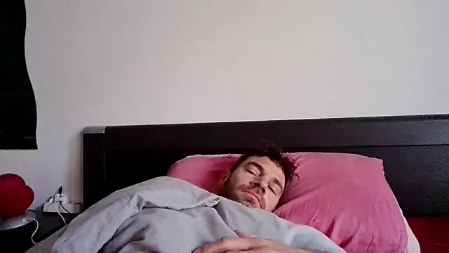 alpha-hunk online show from November 23, 2025, 9:30 am