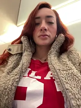 ariiel  online show from April 19, 2026, 12:33 am