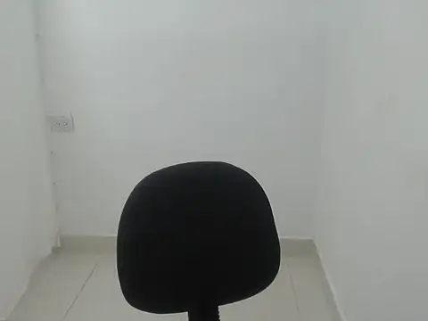 estefania224 online show from February 15, 2026, 2:34 am