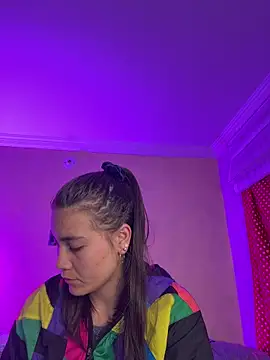 Snapshot of aurora_divine chatting on February 24, 2026, 9:04 pm aurora divine online show from February 24, 2026, 9:04 pm