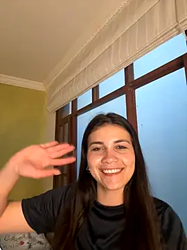 aurora divine online show from September 19, 2025, 10:47 pm