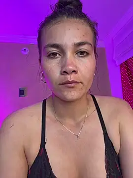 Snapshot of aurora_divine chatting on February 23, 2026, 8:53 pm aurora divine online show from February 23, 2026, 8:53 pm