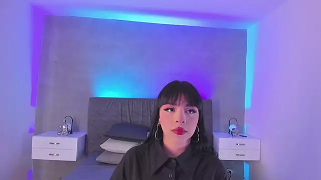 maddy walker online show from October 7, 2025, 8:32 pm