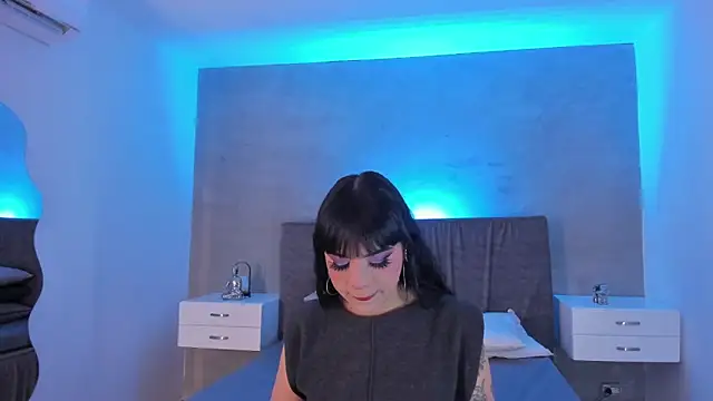 maddy walker online show from September 26, 2025, 7:21 pm