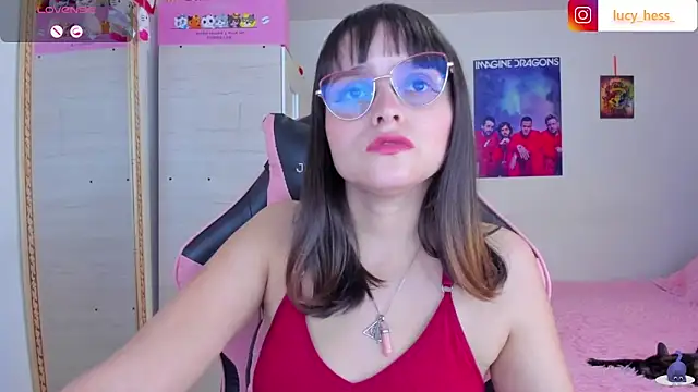 Lucyy-hess online show from April 28, 2026, 8:24 pm