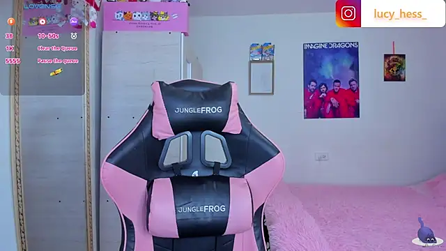 Lucyy-hess online show from March 13, 2026, 10:04 pm