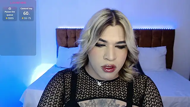 alexiaaross online show from October 10, 2025, 3:51 am