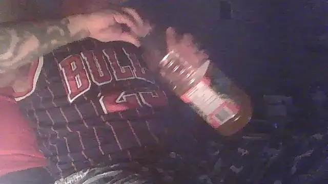 CandiedPompano online show from November 17, 2025, 3:32 am