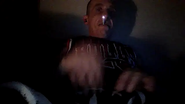 CandiedPompano online show from October 31, 2025, 5:37 am