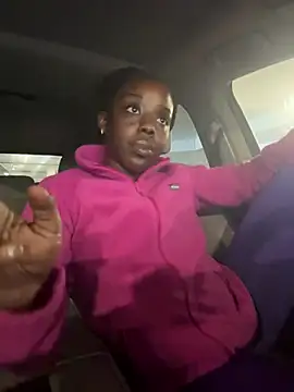 Snapshot of choclatepeaach chatting on March 31, 2026, 4:09 pm choclatepeaach online show from March 31, 2026, 4:09 pm