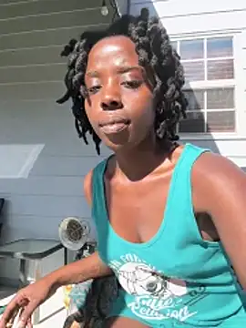 Snapshot of choclatepeaach chatting on March 14, 2026, 2:34 pm choclatepeaach online show from March 14, 2026, 2:34 pm