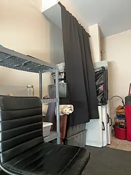 Snapshot of choclatepeaach chatting on April 7, 2026, 6:21 pm choclatepeaach online show from April 7, 2026, 6:21 pm