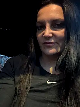 -OLYA- online show from December 17, 2025, 7:02 am