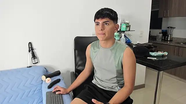 Lyam ap online show from January 31, 2025, 2:04 am