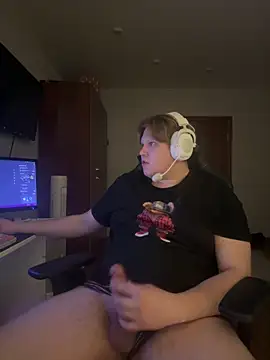 Snapshot of big_boy163 chatting on February 12, 2026, 6:07 pm big boy163 online show from February 12, 2026, 6:07 pm