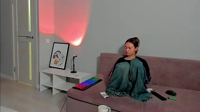 EllaSky xoxo online show from January 25, 2025, 4:35 pm