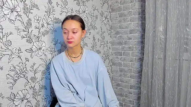 EllaSky xoxo online show from November 8, 2025, 11:30 pm