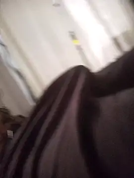 Snapshot of andres599 chatting on January 11, 2025, 9:15 pm andres599 online show from January 11, 2025, 9:15 pm