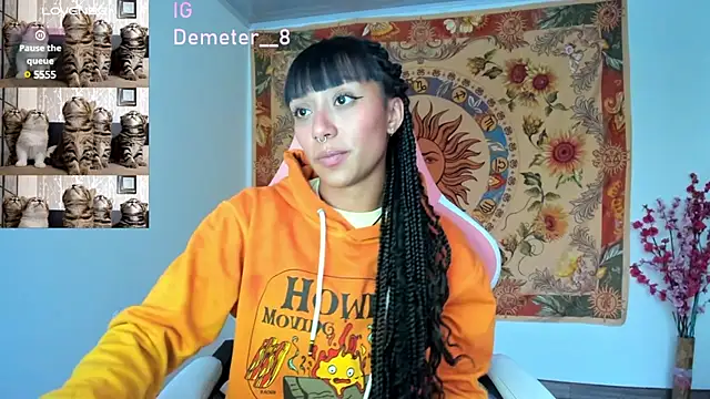 Snapshot of Demeter__ chatting on February 13, 2025, 11:04 pm Demeter online show from February 13, 2025, 11:04 pm