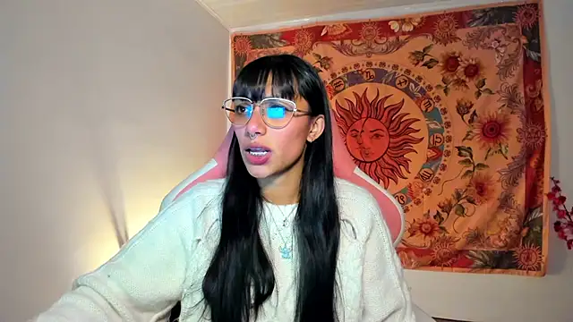 Snapshot of Demeter__ chatting on January 25, 2025, 12:27 am Demeter online show from January 25, 2025, 12:27 am