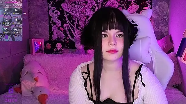 ClaireFaers  online show from November 25, 2025, 7:47 pm