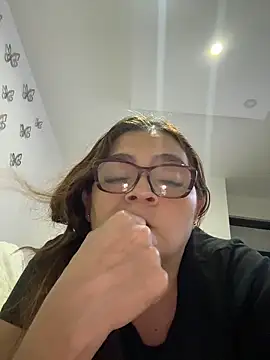 AntonellaAlondra4 online show from April 14, 2026, 3:55 am