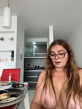 AntonellaAlondra4 online show from March 2, 2025, 3:08 pm