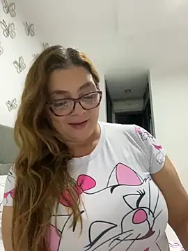 AntonellaAlondra4 online show from February 25, 2025, 4:24 am