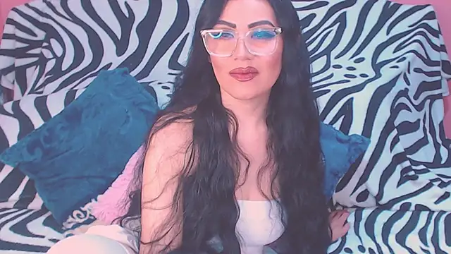 Ary z online show from October 6, 2025, 10:43 pm