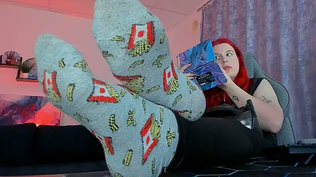 Snapshot of NielletaBlossom chatting on February 17, 2026, 2:42 am NielletaBlossom online show from February 17, 2026, 2:42 am