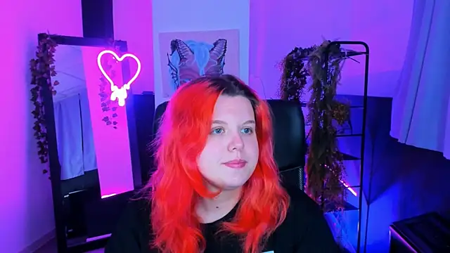 Snapshot of NielletaBlossom chatting on February 17, 2025, 5:14 am NielletaBlossom online show from February 17, 2025, 5:14 am