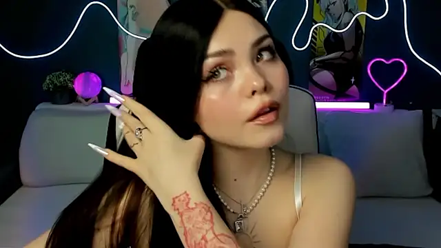 AkiraKatsu online show from February 7, 2025, 9:04 pm