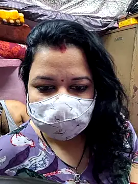 Snapshot of bobbyronak chatting on February 25, 2026, 6:57 am bobbyronak online show from February 25, 2026, 6:57 am