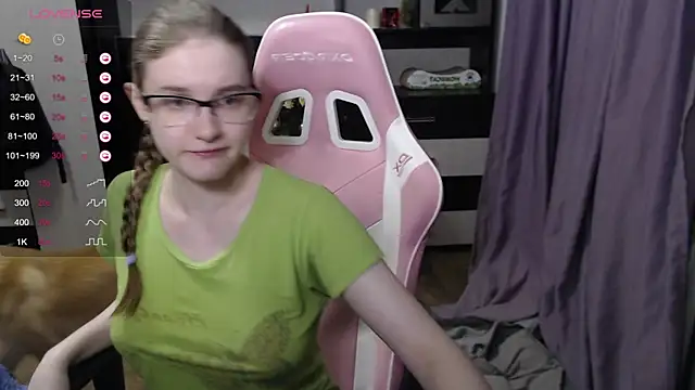 Tomato Tease online show from December 31, 2024, 1:04 am