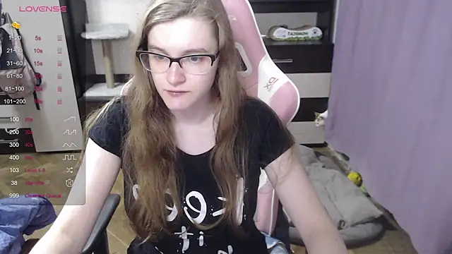 Tomato Tease online show from September 22, 2025, 4:24 pm