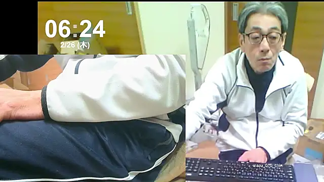 Snapshot of mama010-chan chatting on February 25, 2026, 9:25 pm mama010-chan online show from February 25, 2026, 9:25 pm