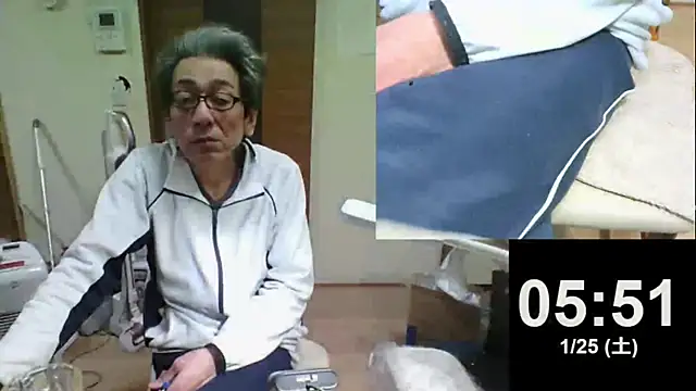 Snapshot of mama010-chan chatting on January 24, 2025, 8:53 pm mama010-chan online show from January 24, 2025, 8:53 pm