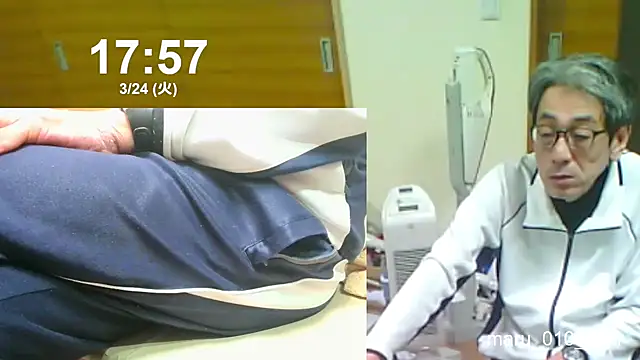 mama010-chan online show from March 24, 2026, 8:58 am