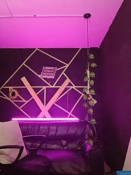 Gelena Black online show from November 7, 2025, 12:10 pm