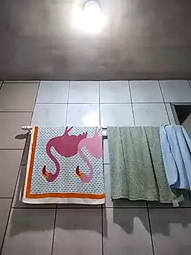 LOIROGOSTOSO87 online show from March 20, 2025, 10:40 pm